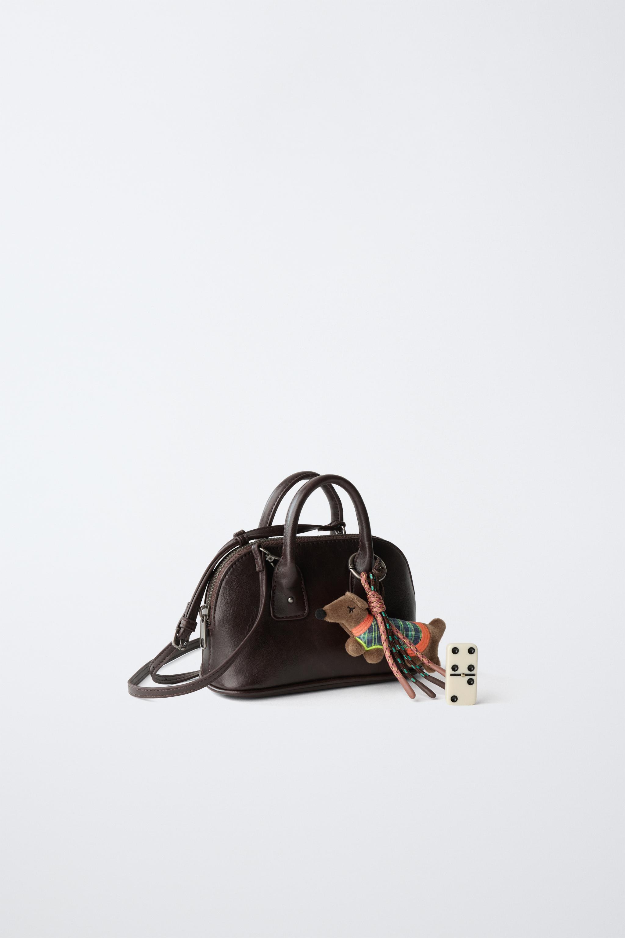 CHARM CROSSBODY BAG